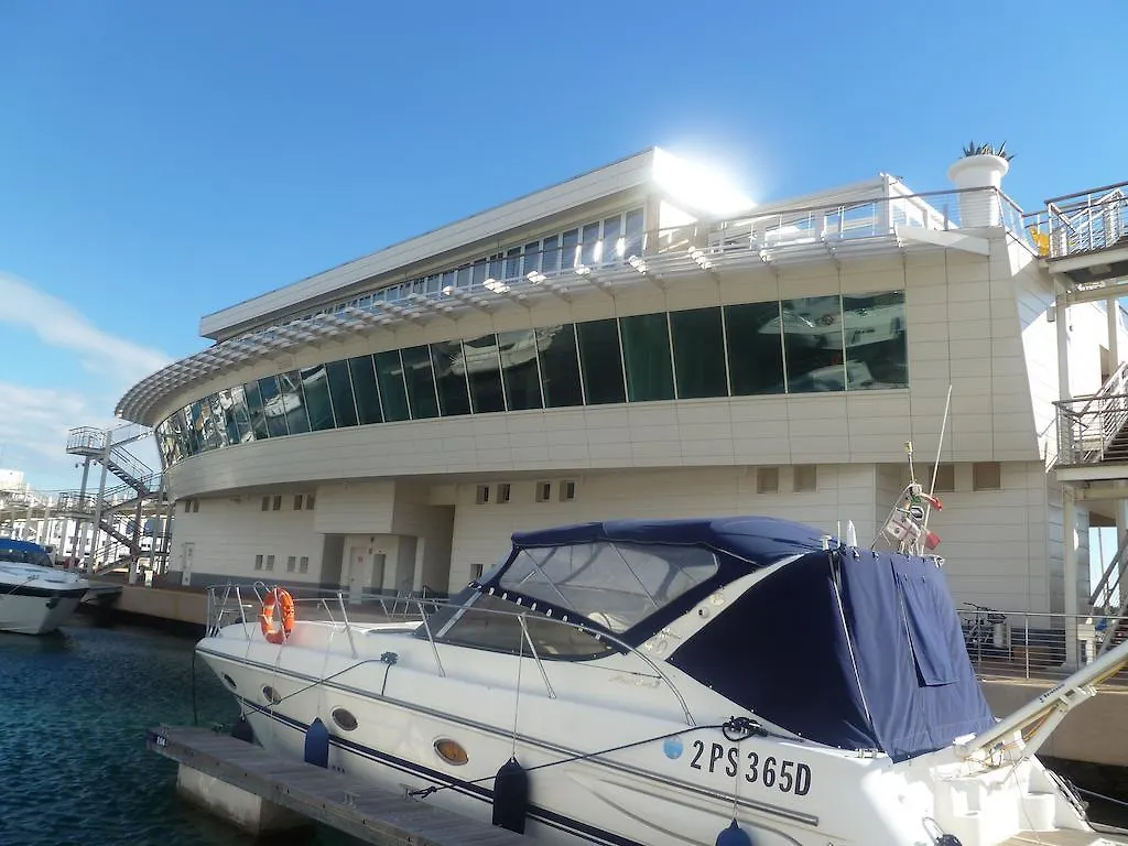 Bateau-hôtel Le Vele Residence Sailing Boat Loano Italie